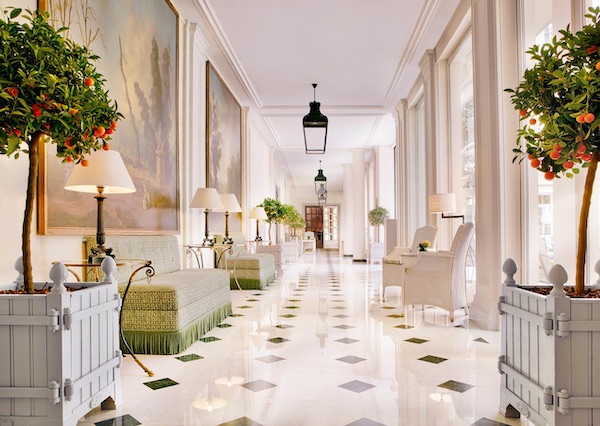 45 Best Hotels in Paris, From Le Bristol to Hôtel Lutetia