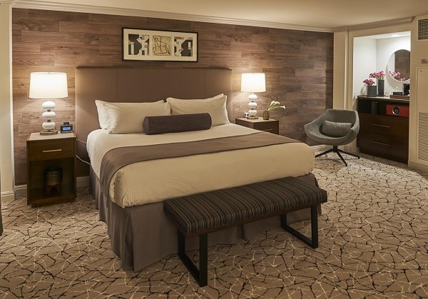 Hotel Warwick Denver Expert Reviews Deals From 129   Warwick Hotel Denver 